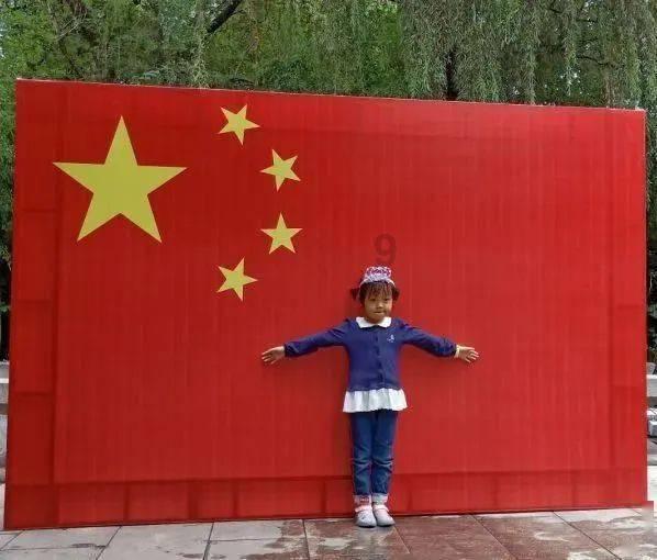 中法合作话剧 《悲惨世界》在京首演
